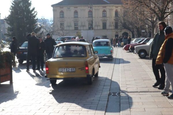 251230 Szilv Gur 014