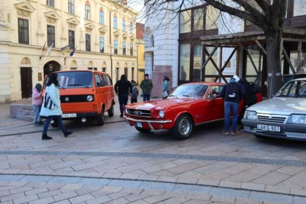 251230 Szilv Gur 019