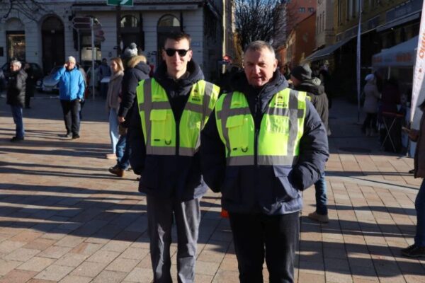 251230 Szilv Gur 046