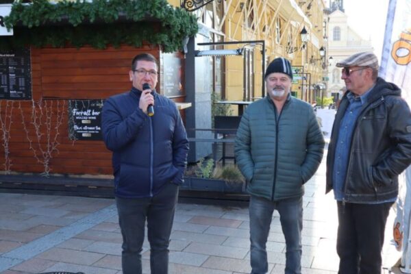 251230 Szilv Gur 049