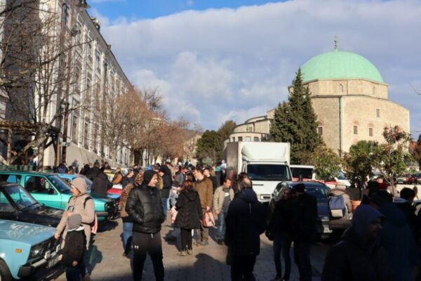 251230 Szilv Gur 050