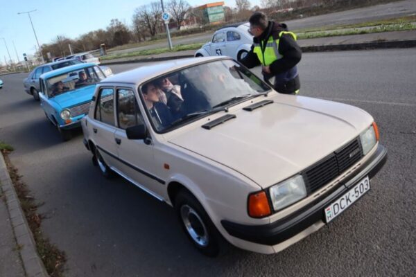 251230 Szilv Gur 087