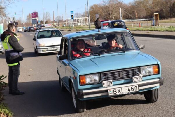 251230 Szilv Gur 090