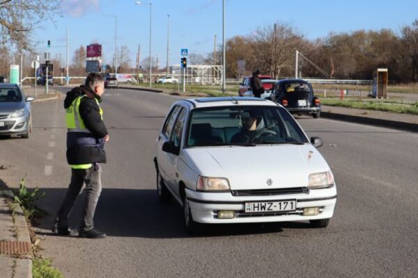 251230 Szilv Gur 091